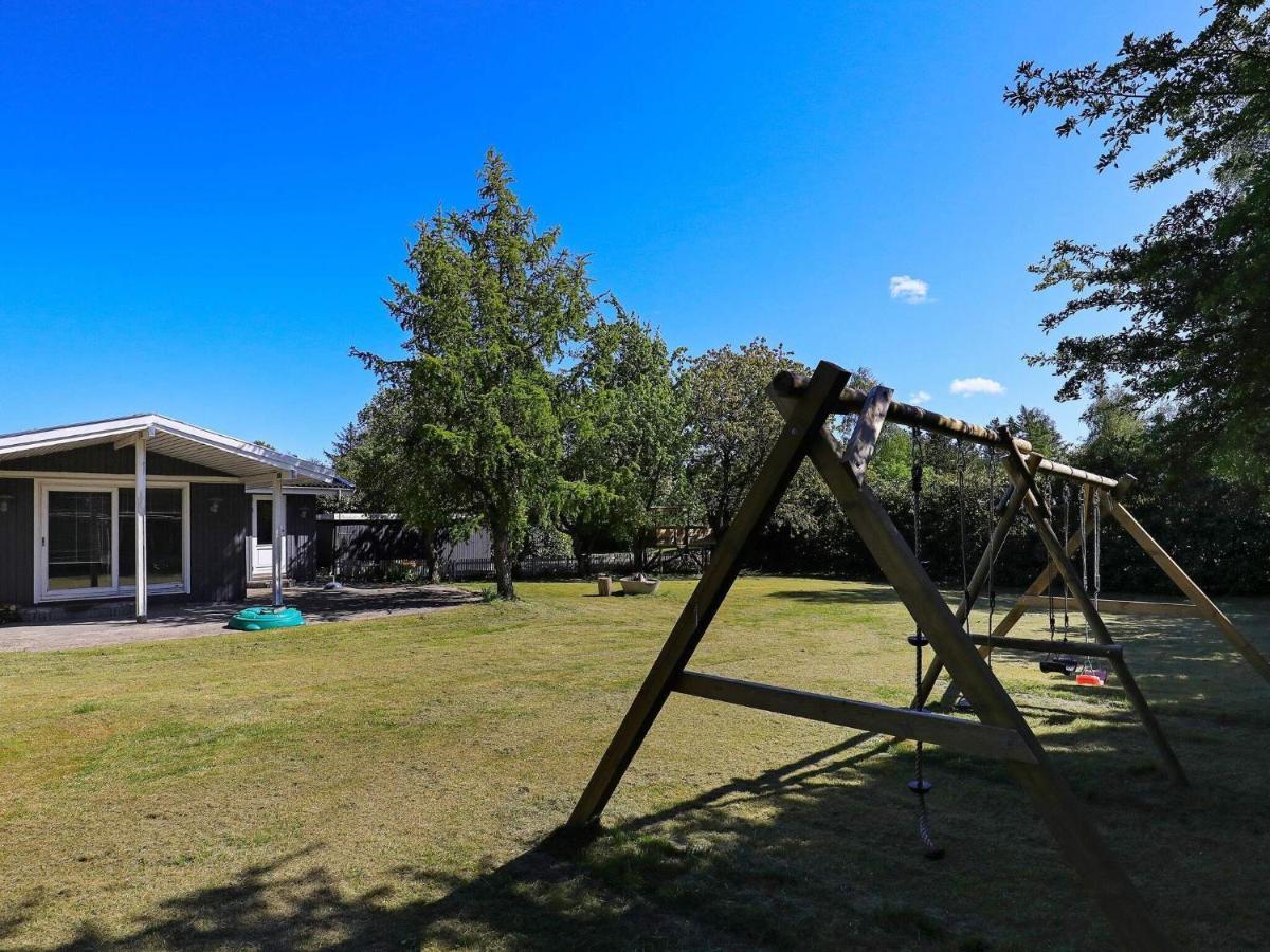8 Person Holiday Home In Tranek R Tranekaer Exterior photo